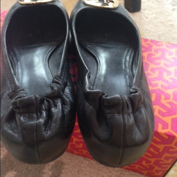 Classic Tory Burch Flats - size 7 1/2 - Picture 4 of 7
