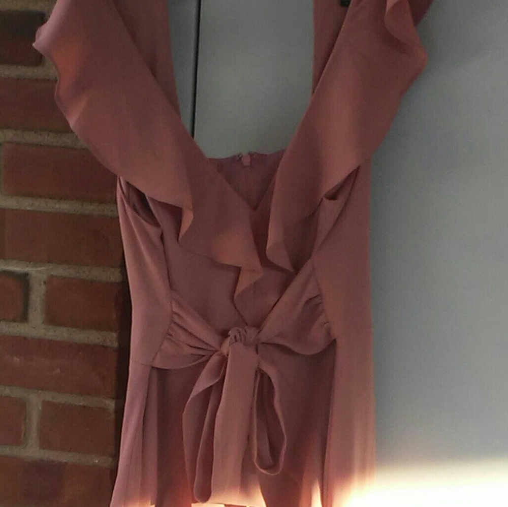 Exspess dress - Picture 3 of 4
