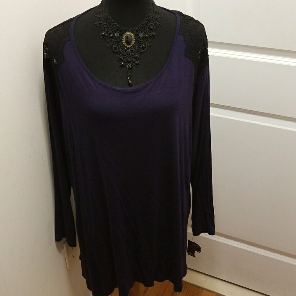 Long sleeves tunic with tags