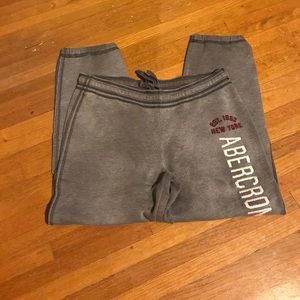 SALE 🎆Abercrombie & Fitch sweatpants. Size M