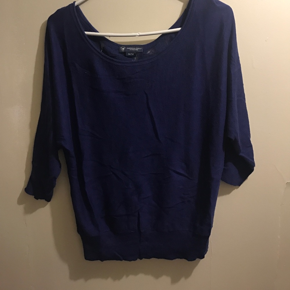 American Eagle Sweater!