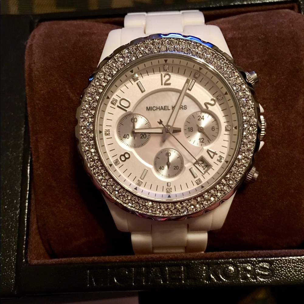 White Ceramic Michael Kors Timepiece