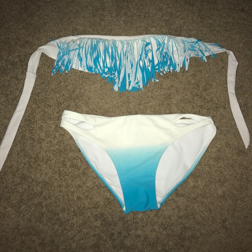 Bathing suit