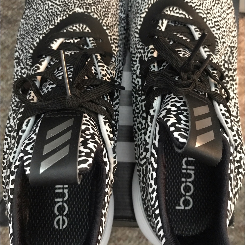 Adidas alphabounce