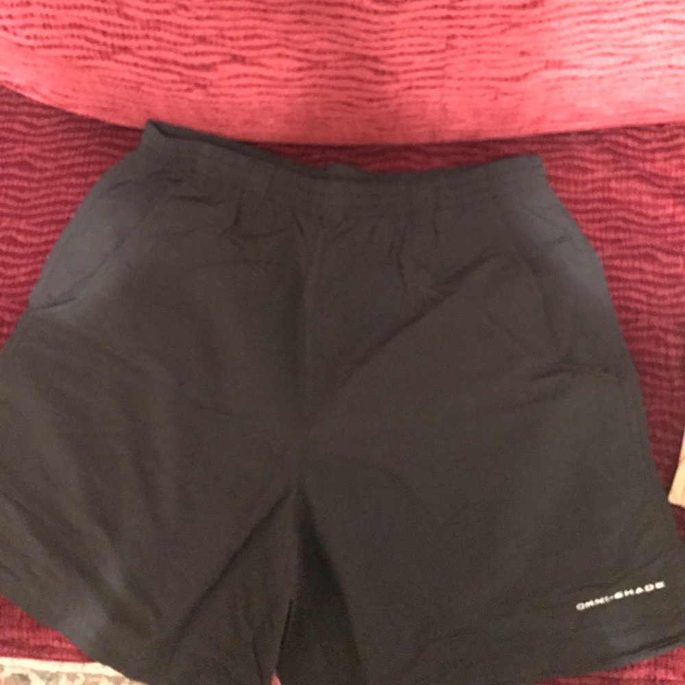 Columbia shorts size small 6 in inseam