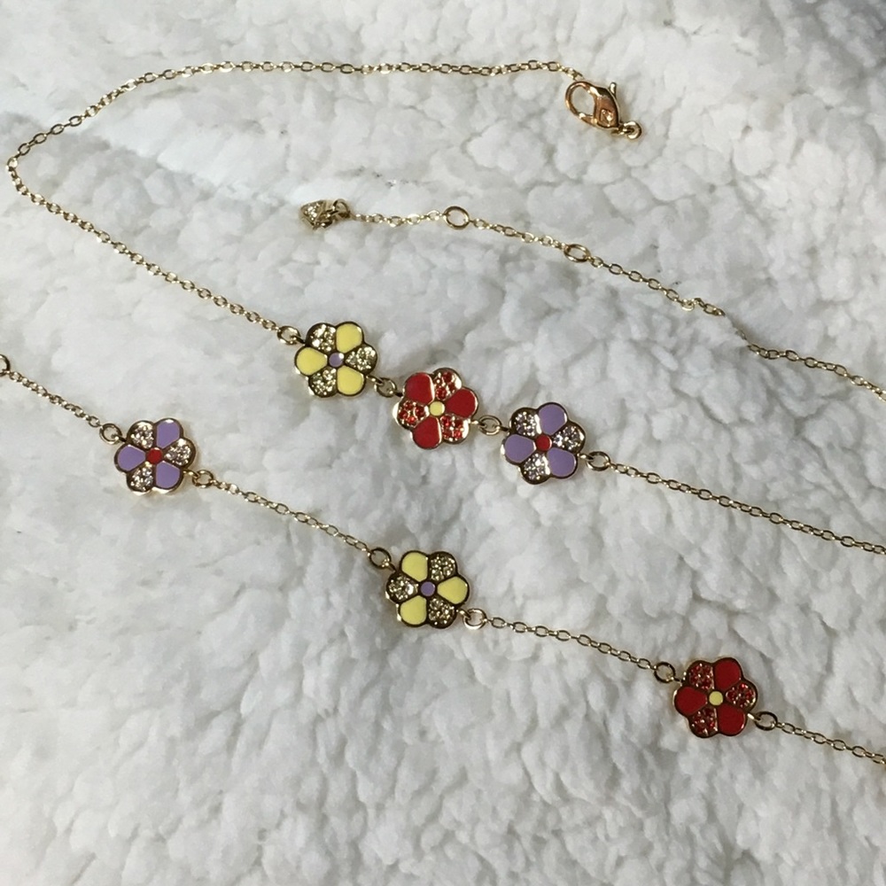Swarovski set of flower necklace & bracelet