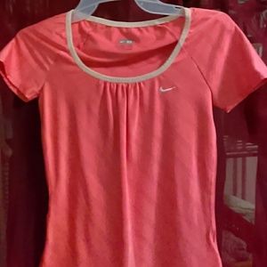 Nike fitdry shirt