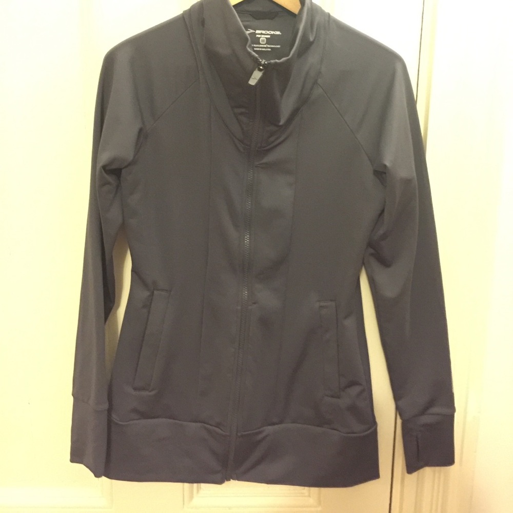 Brooks post / pre running jacket