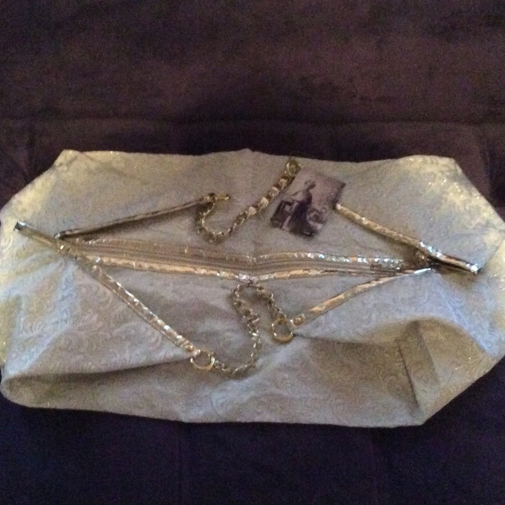 Amrita Singh tote