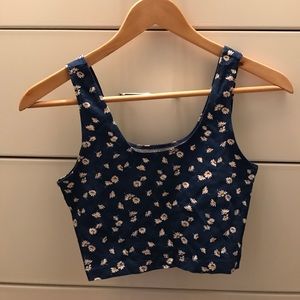 American Apparel Daisy Crop Top