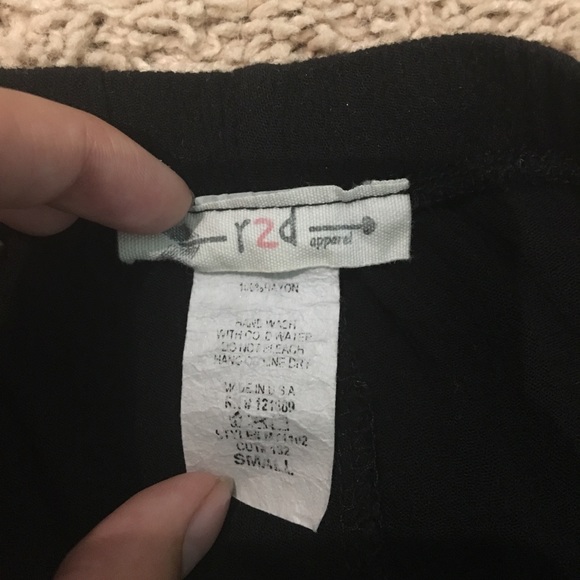 Black Flowy Shorts - Picture 3 of 3