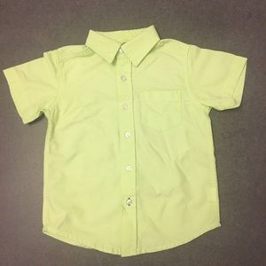 Children's Place 2T Boys short sleeves shirt.