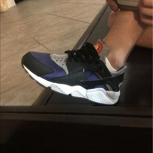 Nike Air Huarache Sneakers