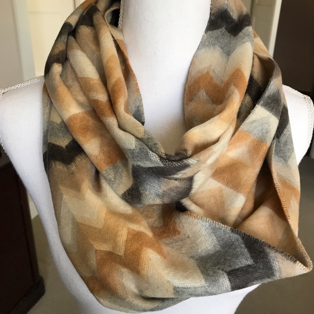Infinity Scarf - Picture 3 of 5