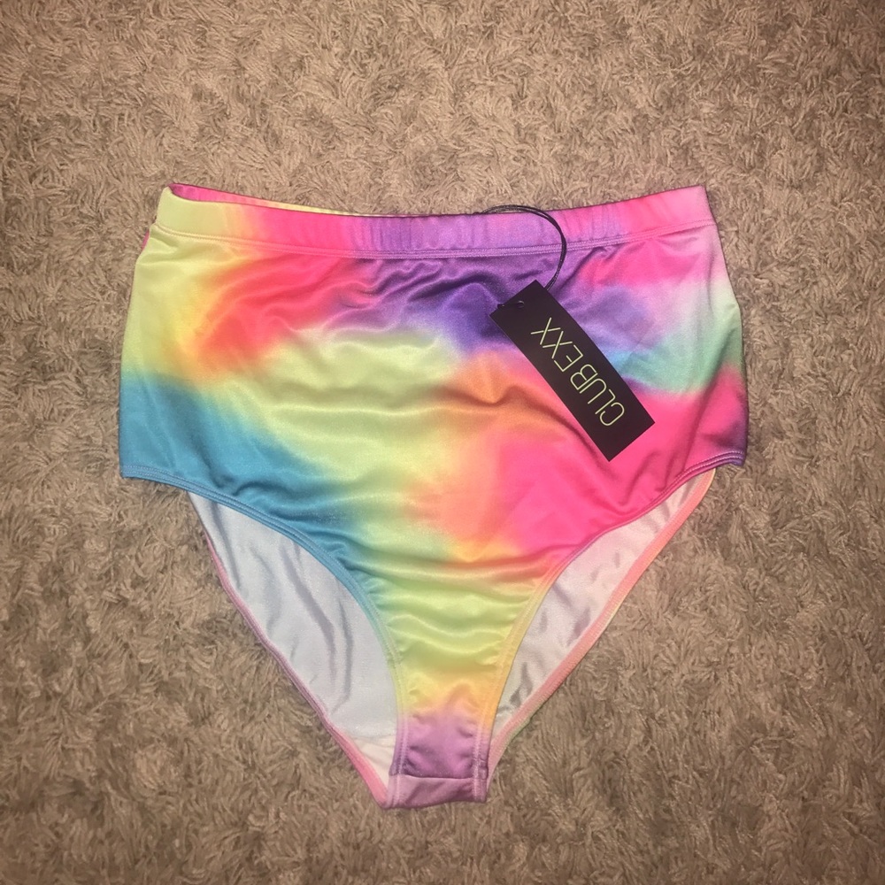 High waisted hot shorts