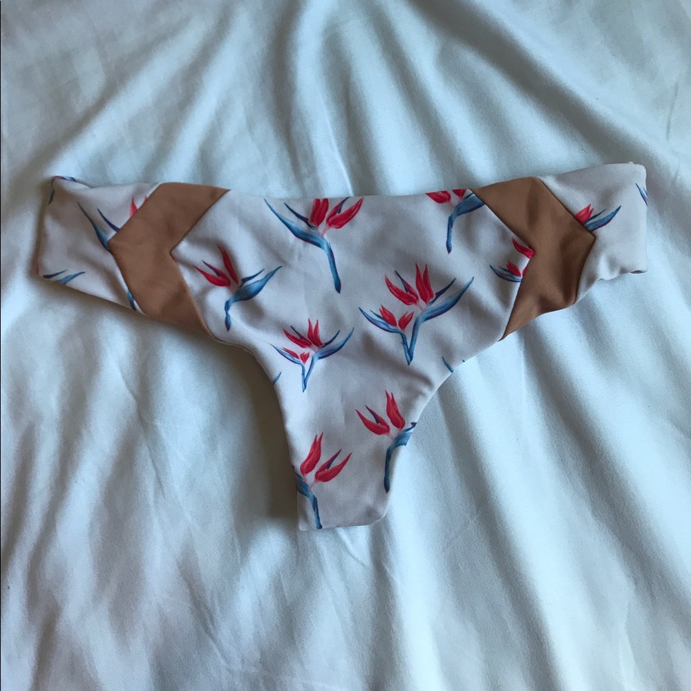 ACACIA BIRDS OF PARADISE MENTAWAIS, SZ M