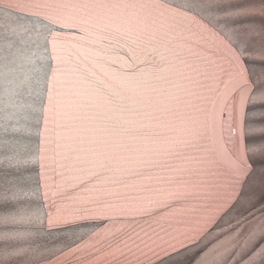 long sleeve crop top