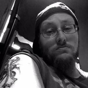 Meet your Posher, Travis