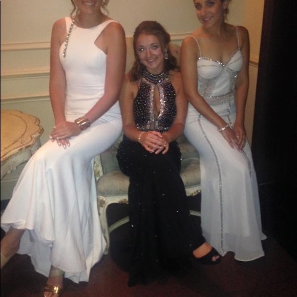 Jovani 21899 Prom Gown - Picture 5 of 7