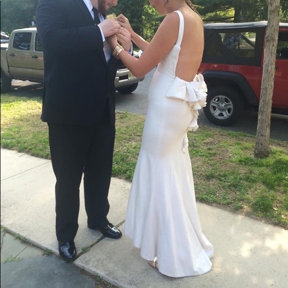 Jovani 21899 Prom Gown - Picture 6 of 7