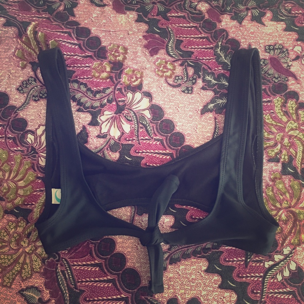 || Kovey Alaia Bikini Top ||