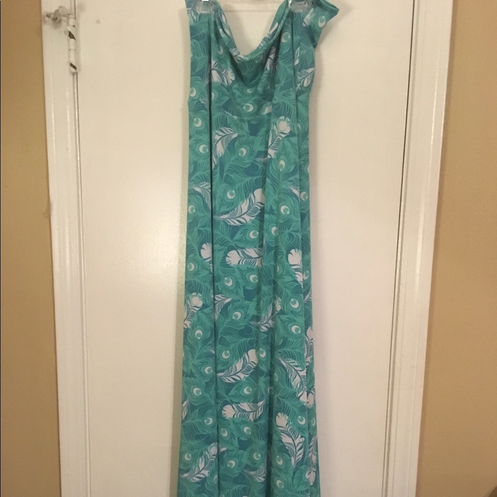BNWOT Maxi Peacock skirt M