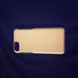 iPhone 6 Otterbox Symmetry Case