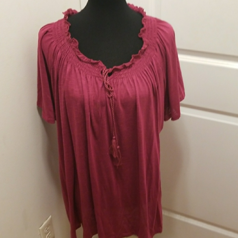 Faded glory half sleeves top