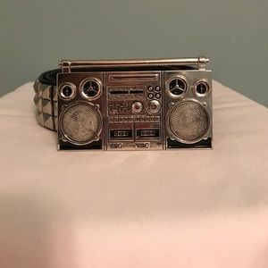 NWOT VANS STUDDED LEATHER BELT!!!🖤