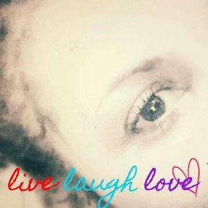 Meet your Posher, Myra