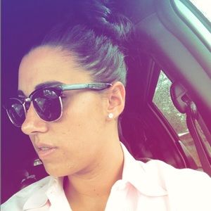 Meet your Posher, Bree