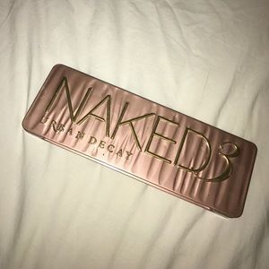 Urban Decay Naked 3