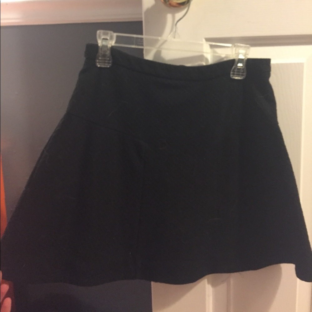 black skirt
