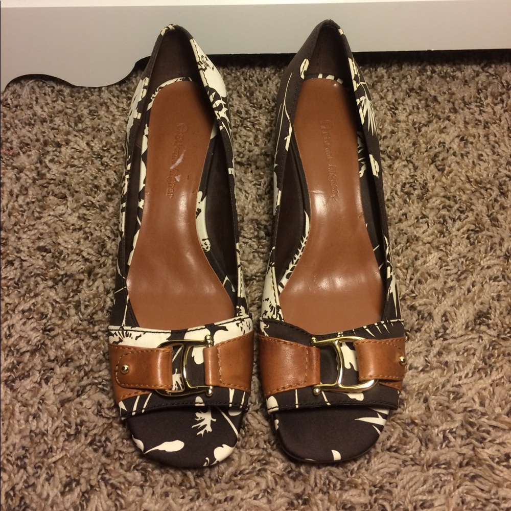 Etienne Aigner leather and fabric Tuki wedges