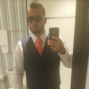 Meet your Posher, Josh