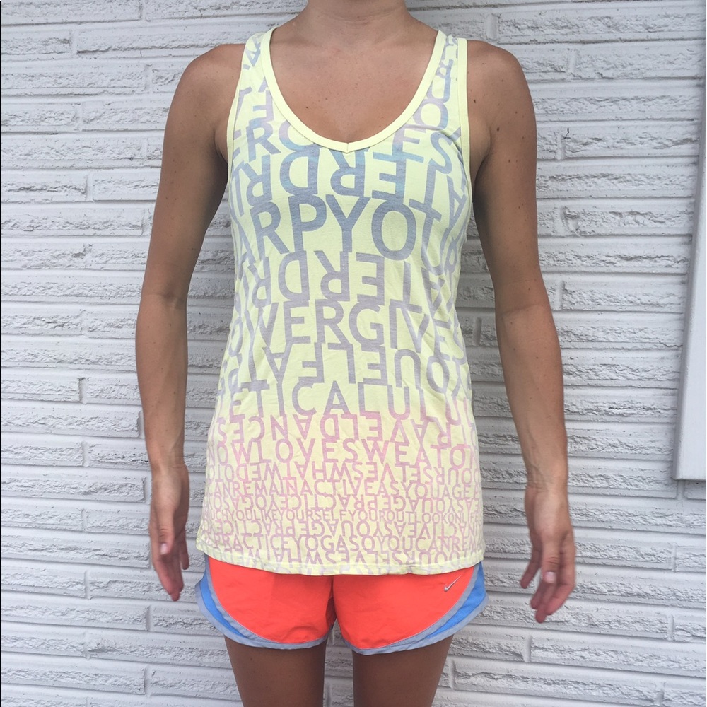 Lululemon worded print Tank.