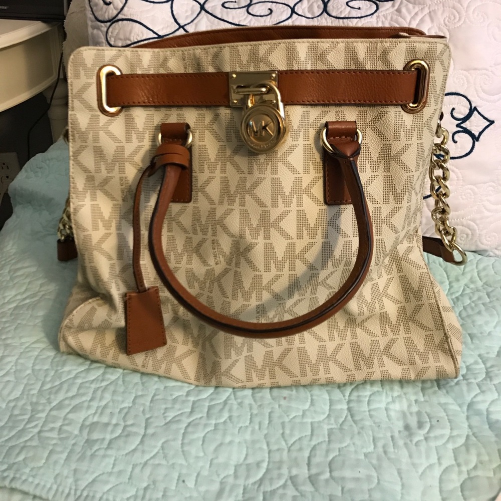 Authentic MiCHAEL KORS