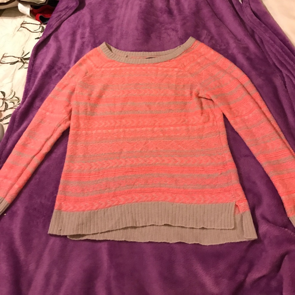 American eagle sweater
