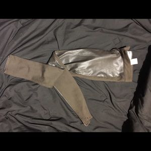 Leather / stretchy skinny