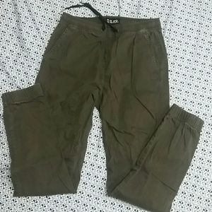 Men's joggers/khaki's