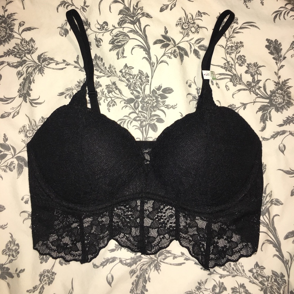 Victoria's Secret Laced Black Push Up Bralette NWT