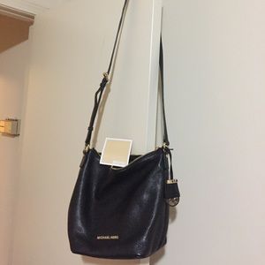 Michael Kors cross body purse