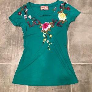 JWLA embroidered turquoise tee