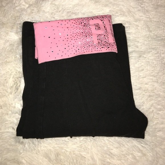 Victoria's Secret yoga pants - Picture 2 of 4