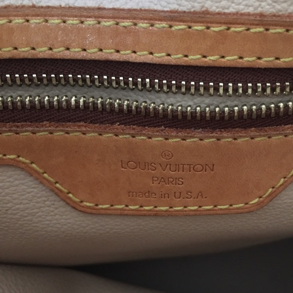 *SOLD* LOUIS VUITTON PM BUCKET BAG - Picture 5 of 8