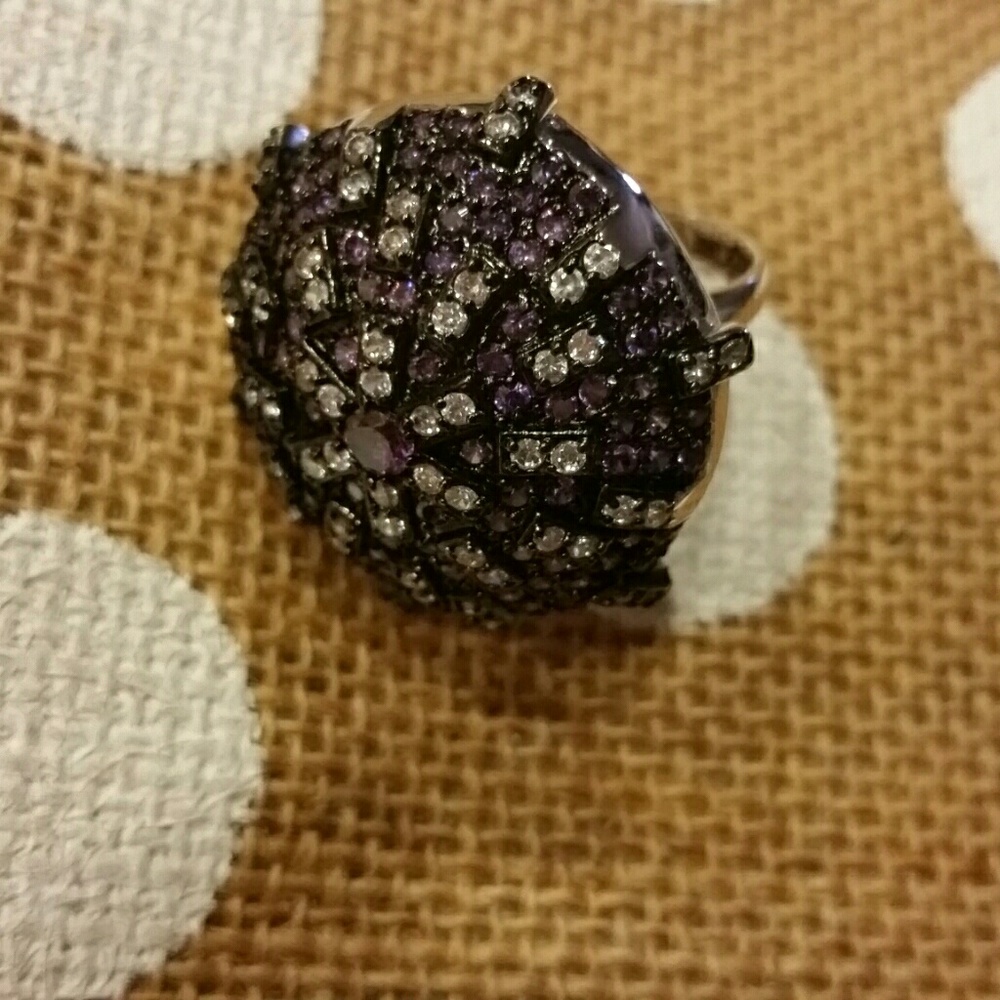 Statement ring size 8