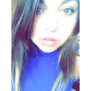 Meet your Posher, Breanna