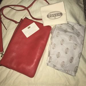 NWOT Fossil Sydney Leather Crossbody/clutch
