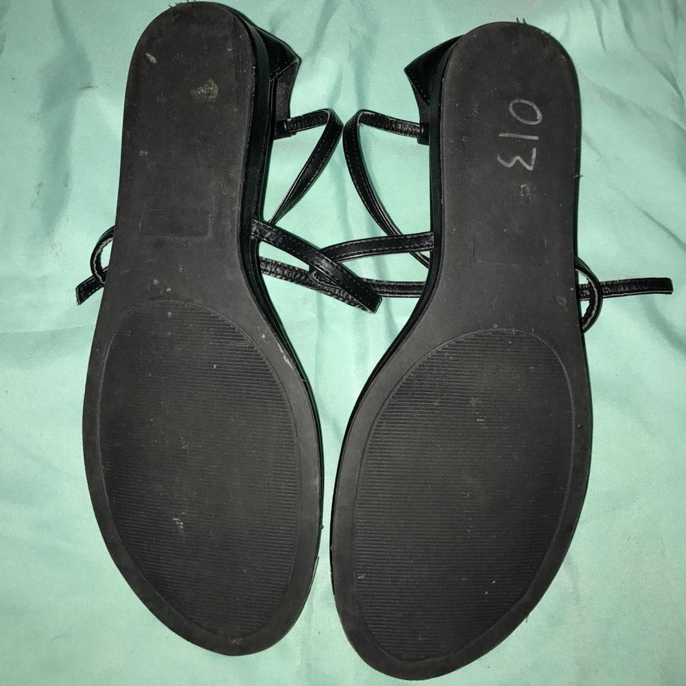 Sandals - Picture 3 of 3