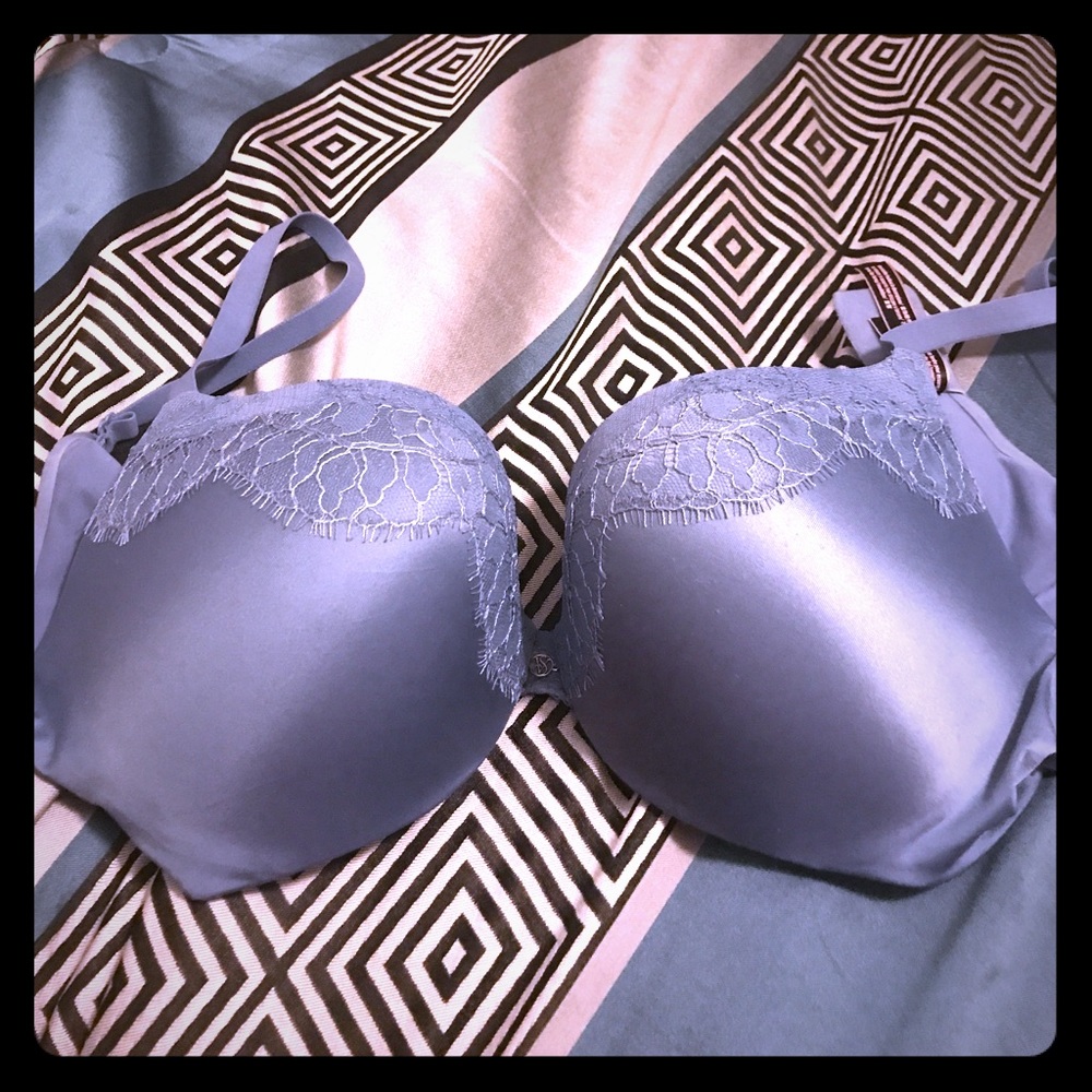 VS  Very Sexy